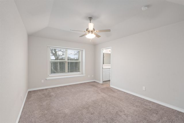 145 Wilson Cliff Drive, White Settlement, TX 76108