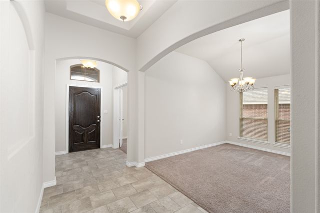 145 Wilson Cliff Drive, White Settlement, TX 76108