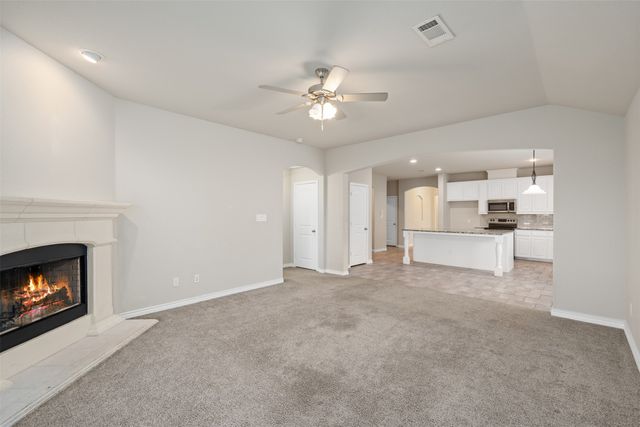 145 Wilson Cliff Drive, White Settlement, TX 76108