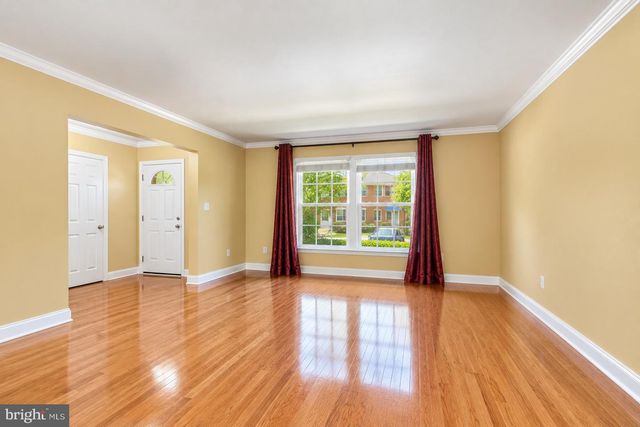 9415 PARK HUNT CT, Springfield, VA 22153