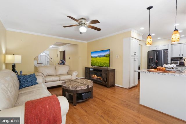 9415 PARK HUNT CT, Springfield, VA 22153