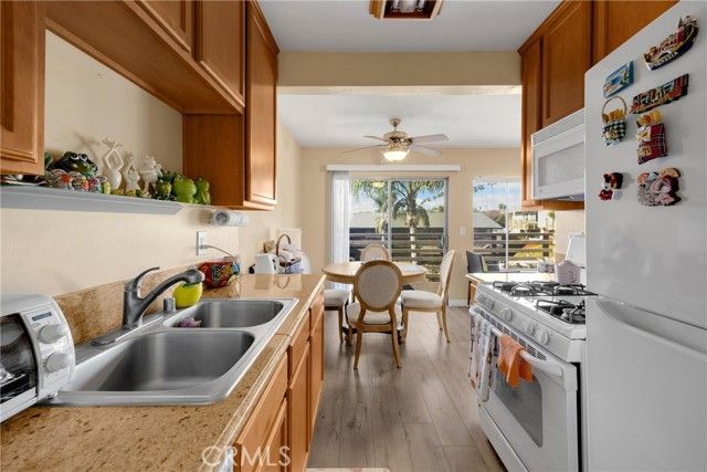 1410 W Lambert 202, La Habra, CA 90631