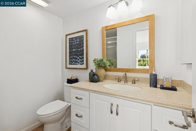 183 Miramonte Dr, Moraga, CA 94556