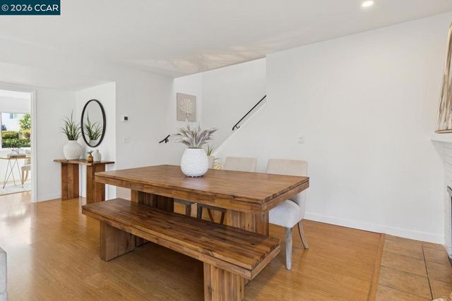 183 Miramonte Dr, Moraga, CA 94556