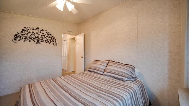 226 DOUGLAS PARK AVENUE, Davenport, FL 33897