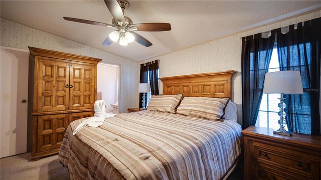 226 DOUGLAS PARK AVENUE, Davenport, FL 33897