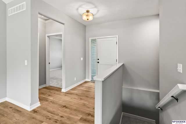 9228 S 71 Avenue, Papillion, NE 68133