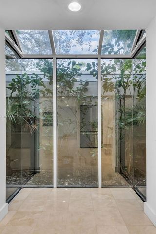 1769 Wa Kee Na Dr, Miami, FL 33133