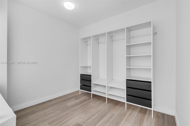 1769 Wa Kee Na Dr, Miami, FL 33133