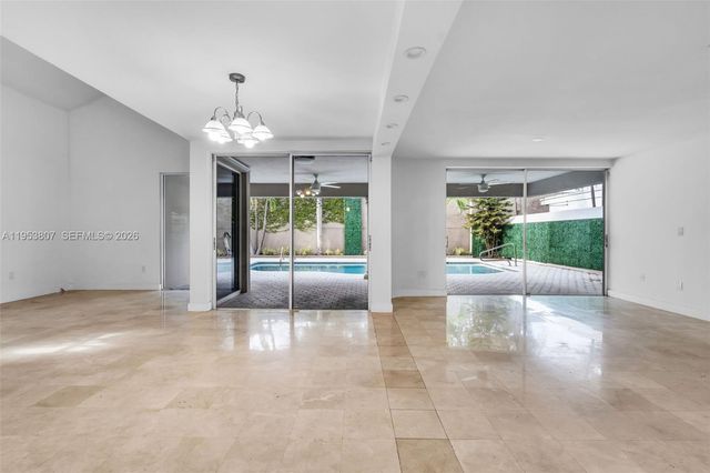 1769 Wa Kee Na Dr, Miami, FL 33133