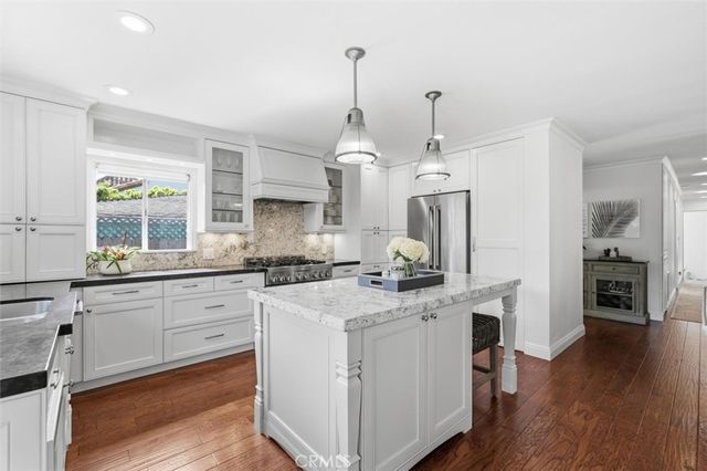 3013 Maple Avenue, Manhattan Beach, CA 90266