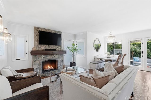 3013 Maple Avenue, Manhattan Beach, CA 90266