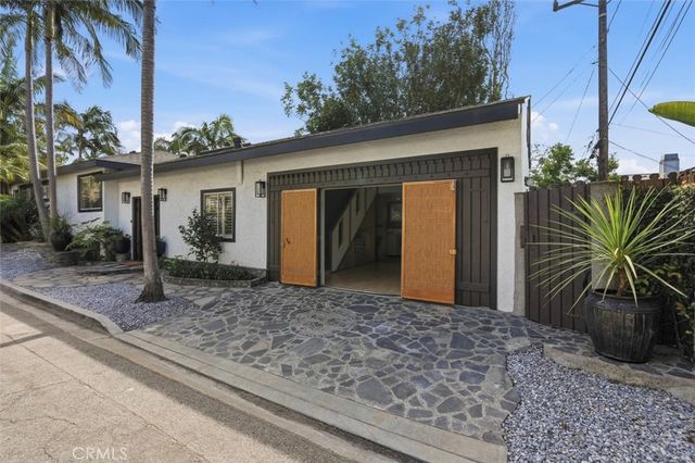 3013 Maple Avenue, Manhattan Beach, CA 90266