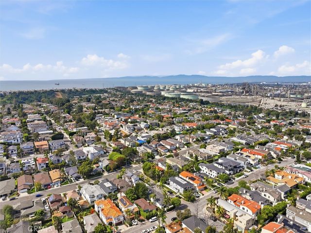 3013 Maple Avenue, Manhattan Beach, CA 90266