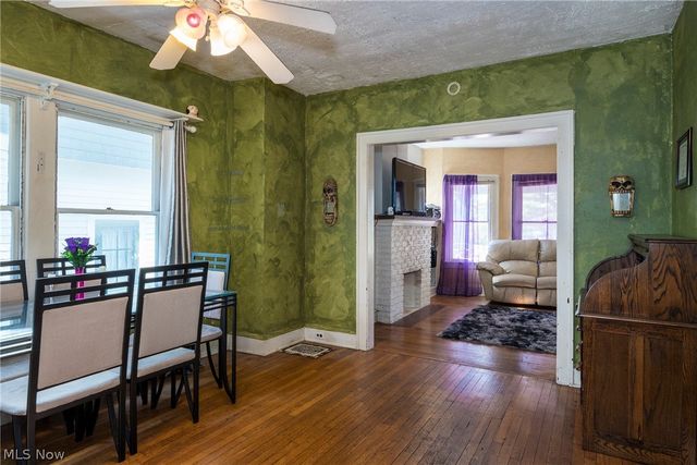 1333 Nicholson Avenue, Lakewood, OH 44107