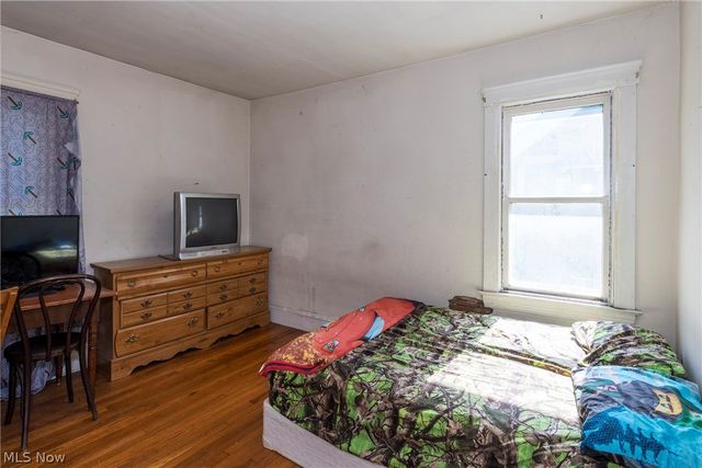 1333 Nicholson Avenue, Lakewood, OH 44107
