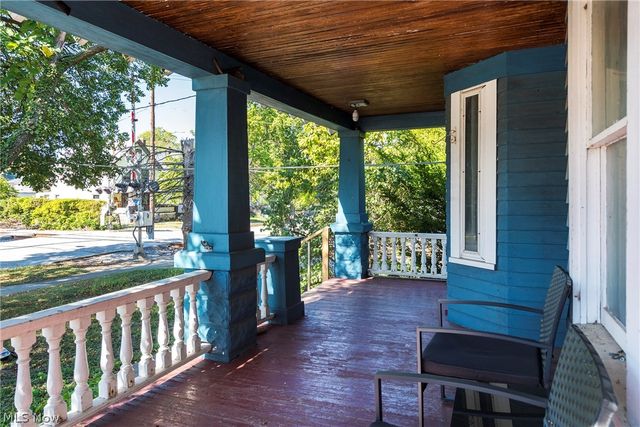 1333 Nicholson Avenue, Lakewood, OH 44107