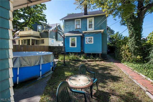 1333 Nicholson Avenue, Lakewood, OH 44107