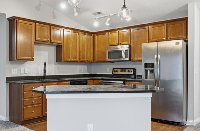 4222 Bradhurst Drive, 15, Dublin, OH 43016