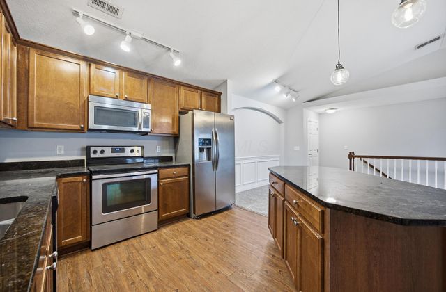 4222 Bradhurst Drive, 15, Dublin, OH 43016