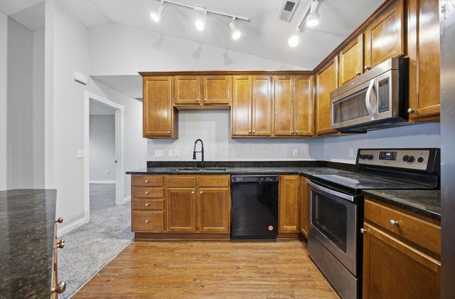 4222 Bradhurst Drive, 15, Dublin, OH 43016