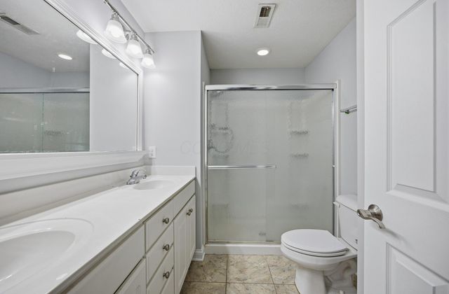 4222 Bradhurst Drive, 15, Dublin, OH 43016