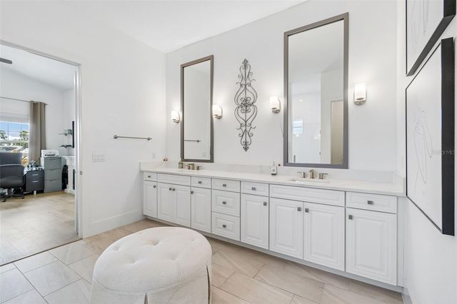 3036 CHRISTOPHERS WATCH LANE, Ruskin, FL 33570