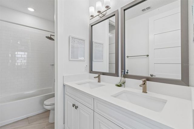 3036 CHRISTOPHERS WATCH LANE, Ruskin, FL 33570