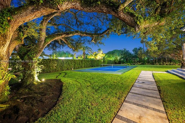 8920 SW 96th Street, Miami, FL 33176