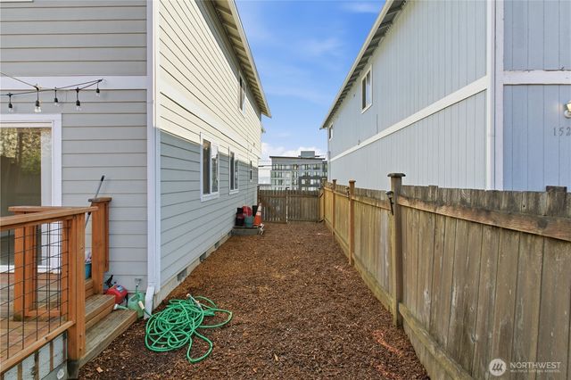 1525 S G Street, Tacoma, WA 98405
