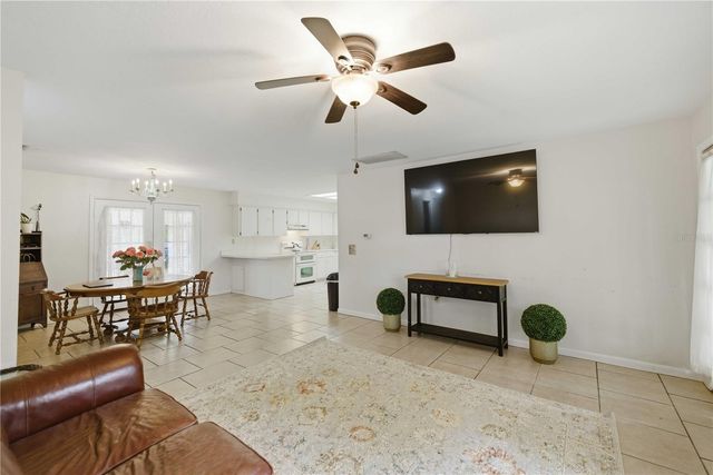 5999 NW 90TH AVENUE, Ocala, FL 34482