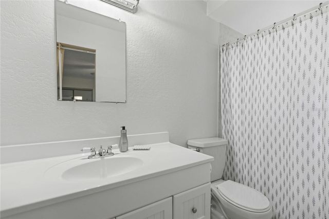 5999 NW 90TH AVENUE, Ocala, FL 34482