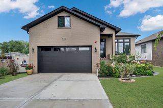 8332 S 78th Court, Justice, IL 60458