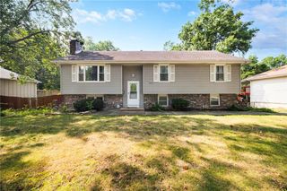 1000 SW Lakeview Boulevard, Lee's Summit, MO 64081