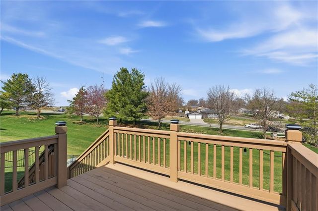 704 Highland Drive, Leavenworth, KS 66048