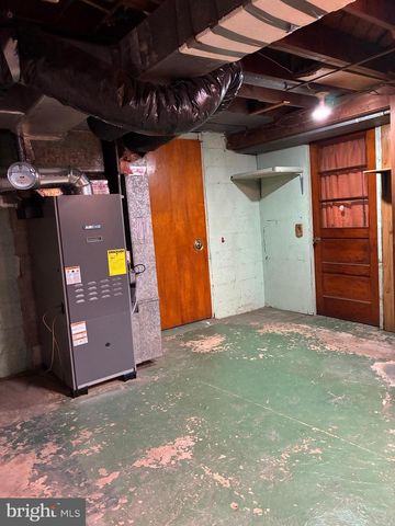 11 W HIGHLAND AVE, Enola, PA 17025