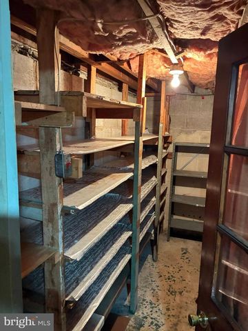 11 W HIGHLAND AVE, Enola, PA 17025