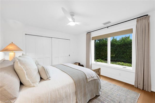 4870 Whispering Pine WAY, Naples, FL 34103