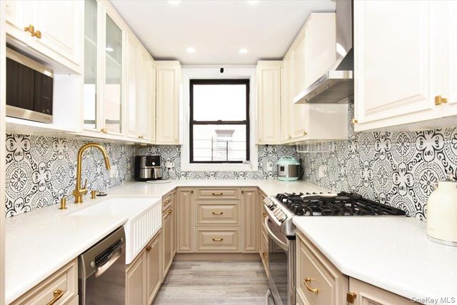 2680 E 19th Street 3K, Brooklyn, NY 11235