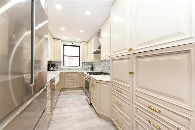 2680 E 19th Street 3K, Brooklyn, NY 11235