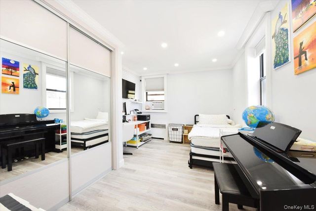 2680 E 19th Street 3K, Brooklyn, NY 11235