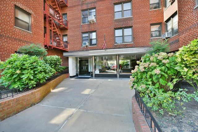 2680 E 19th Street 3K, Brooklyn, NY 11235
