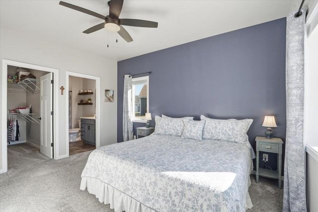 562 Stonewood Court, Evansville, WI 53536