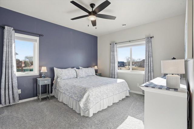 562 Stonewood Court, Evansville, WI 53536