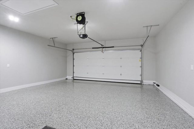 562 Stonewood Court, Evansville, WI 53536