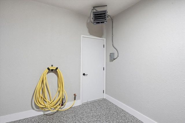 562 Stonewood Court, Evansville, WI 53536