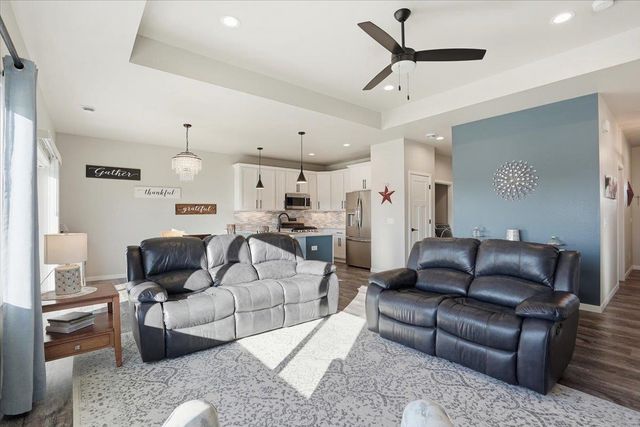 562 Stonewood Court, Evansville, WI 53536