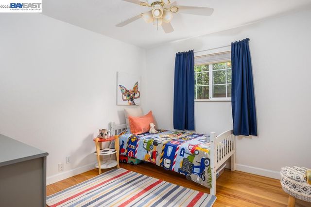 924 Lambaren Ave, Livermore, CA 94551