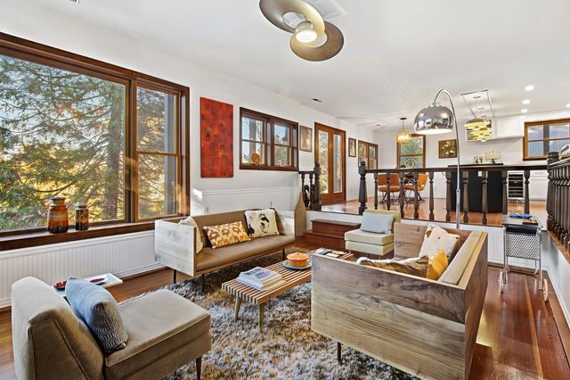 101 Karsan Dr, Sutter Creek, CA 95685