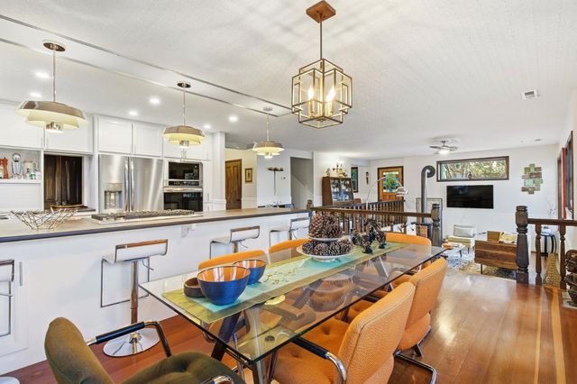 101 Karsan Dr, Sutter Creek, CA 95685